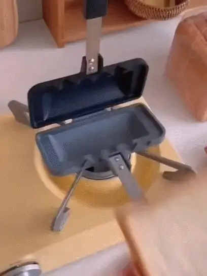 Breakfast Sandwich Maker