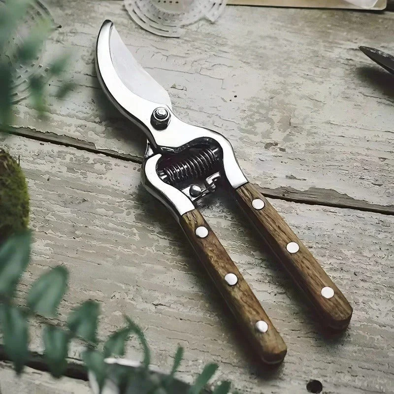 Hand-Forged Multipurpose Garden & Kitchen Shears - Image 5